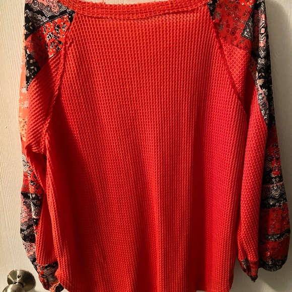 Women’s patchwork long sleeved top - Picture 2 of 2